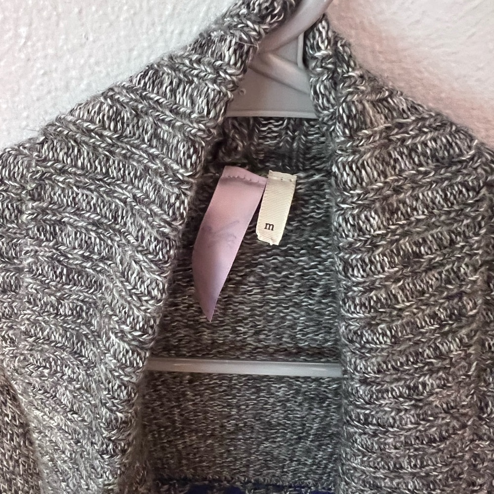 Cardigan - Picture 3 of 3